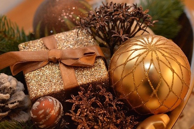 GCC Holiday Deals & Bonus Gift Cards